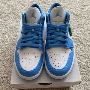 Women's Air Jordan 1 Low (University Blue)
